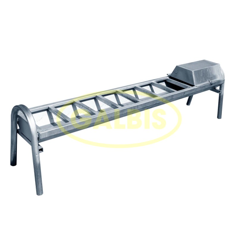 Bebedouro galvanizado para ovelhas com bóia